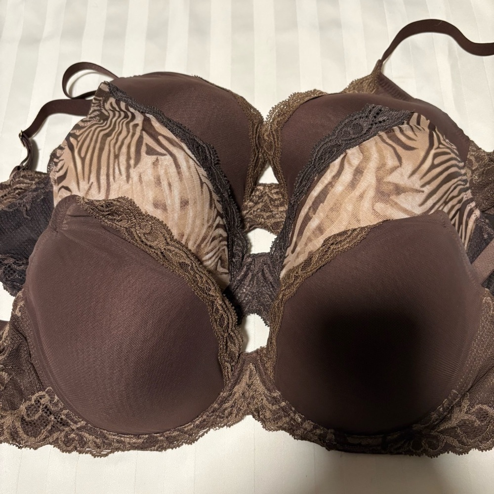 Bundle of 3 Natori Feathers bras, 32G